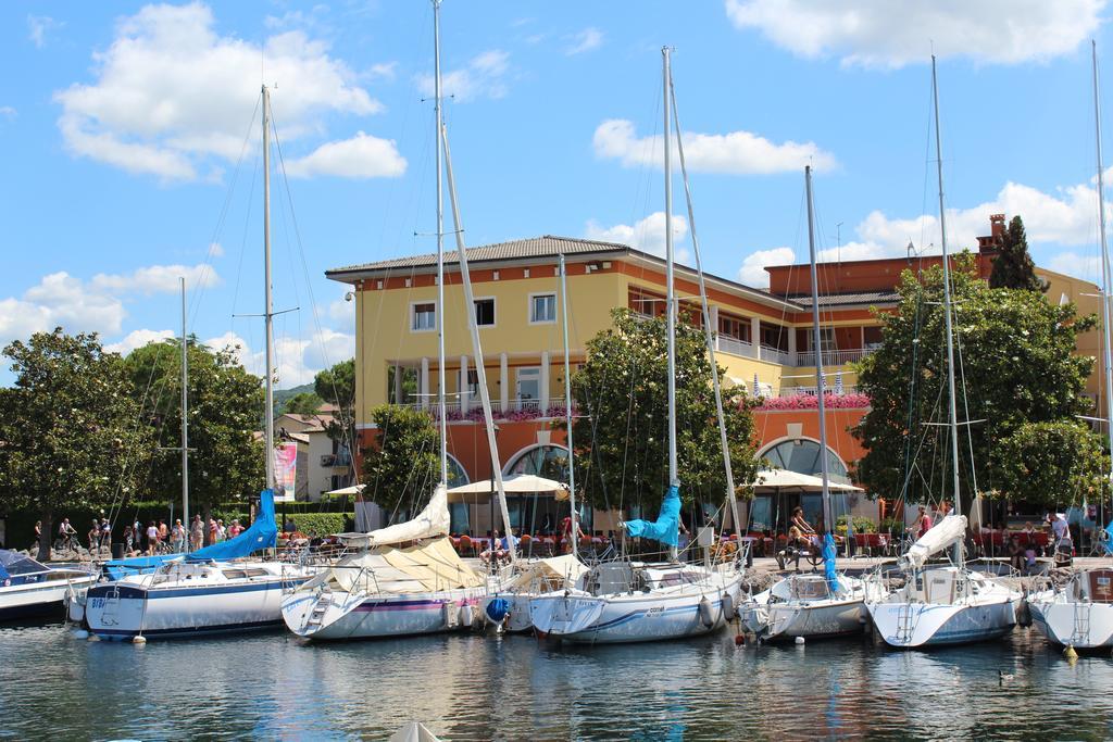 Camping Cisano - San Vito Bardolino Extérieur photo
