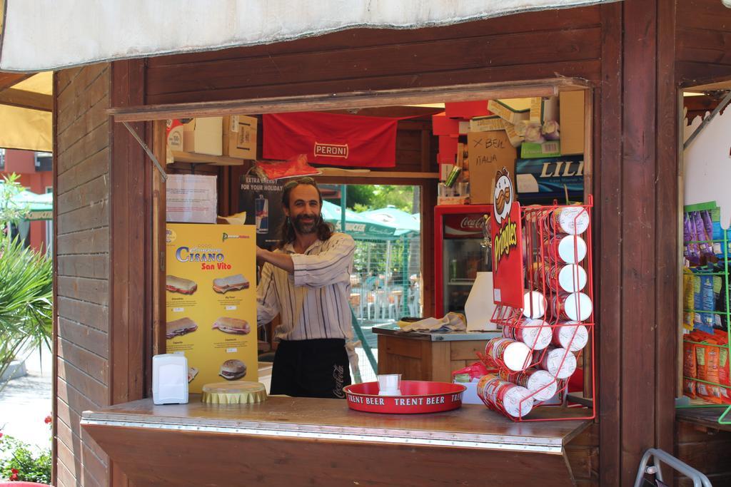 Camping Cisano - San Vito Bardolino Extérieur photo