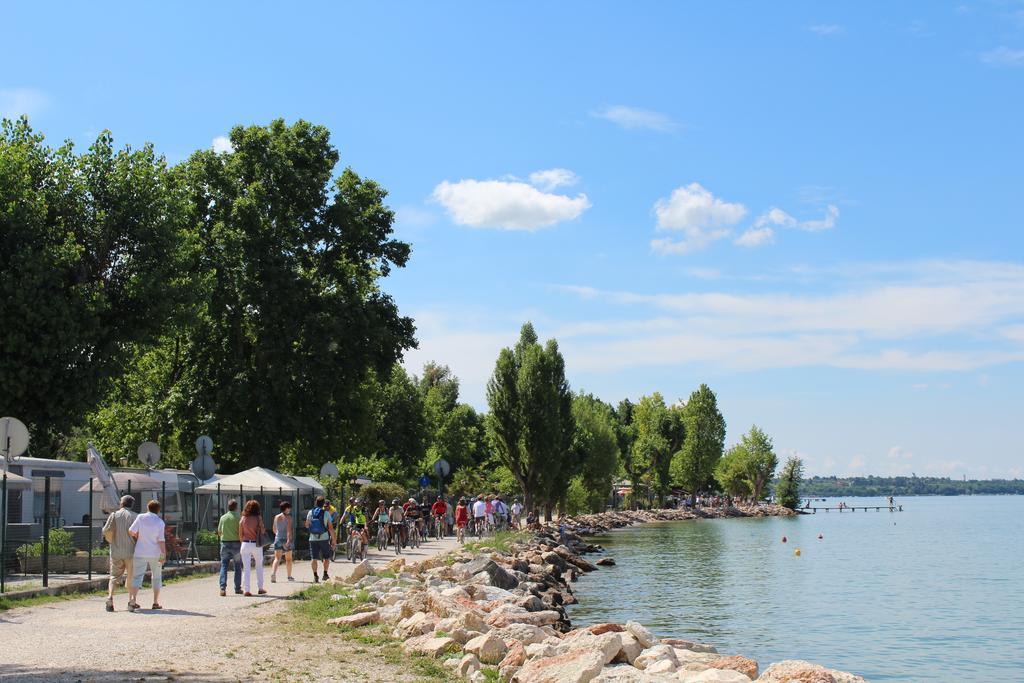 Camping Cisano - San Vito Bardolino Extérieur photo